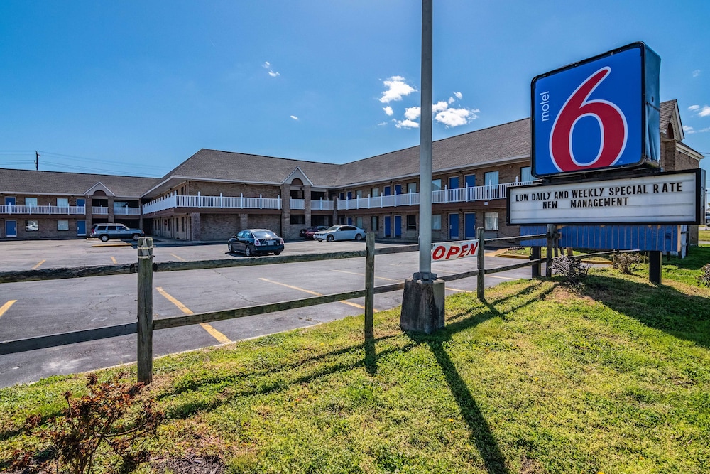 Motel6 Portsmouth, VA 51/57