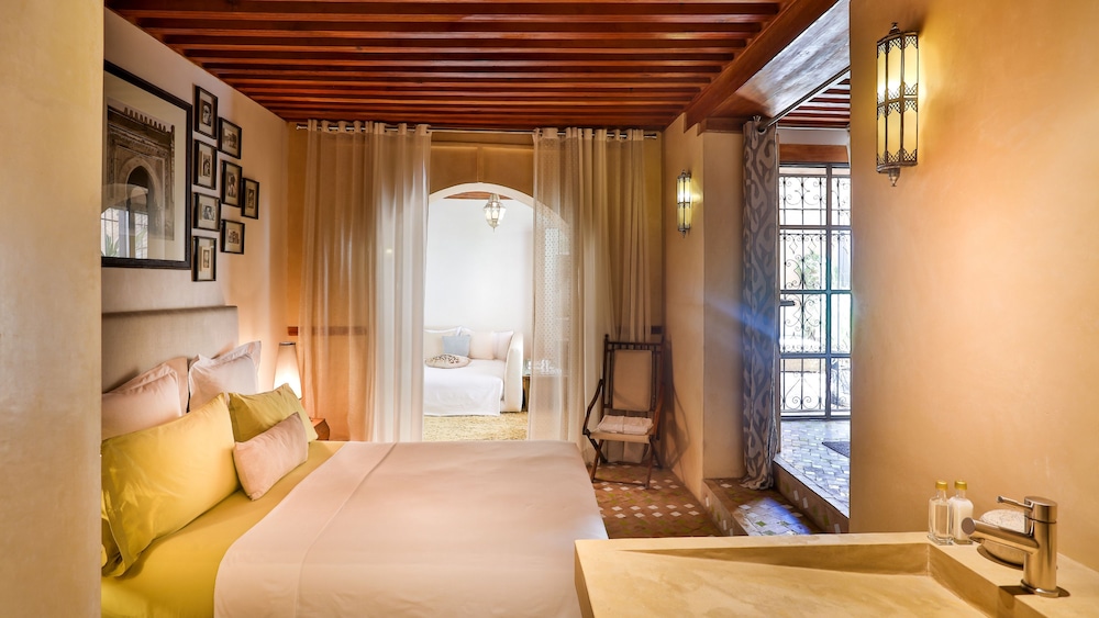 Karawan Riad 17/45