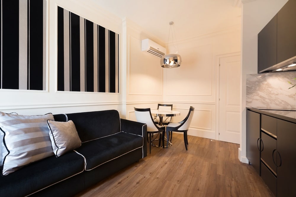 Aparthotel Verona House 37/50
