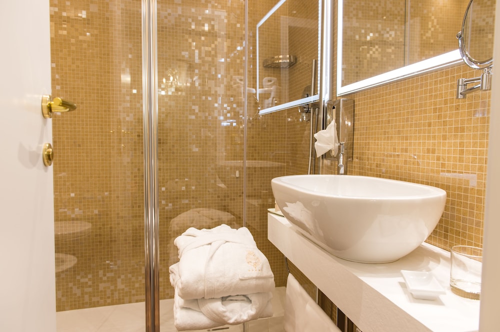 Hotel Savoia e Jolanda, WorldHotels Elite 10/66