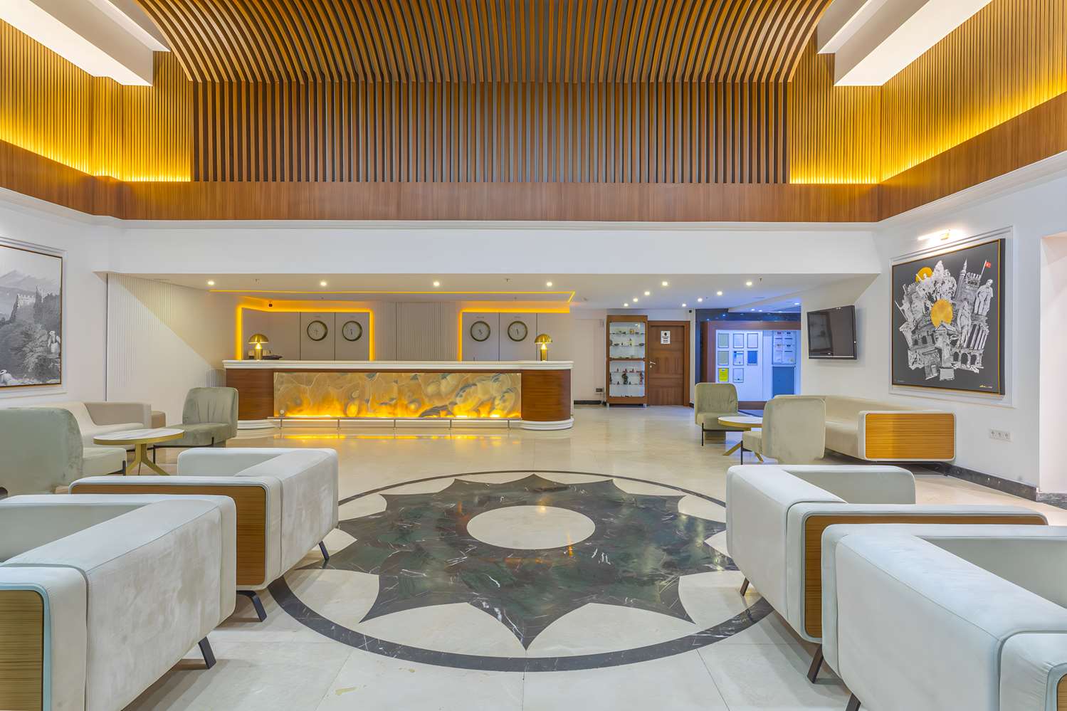 Best Western Plus Khan Hotel 7/49