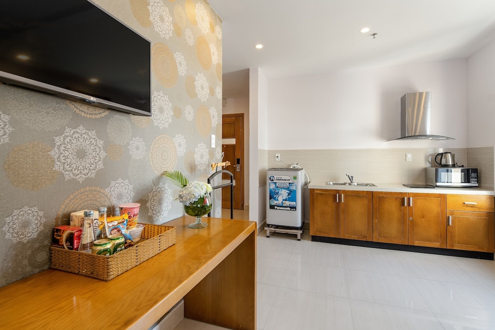 Richico Apartments And Hotel 10/82