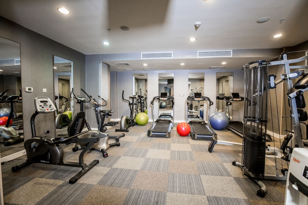 Parkside Hotel Apartments 24/44