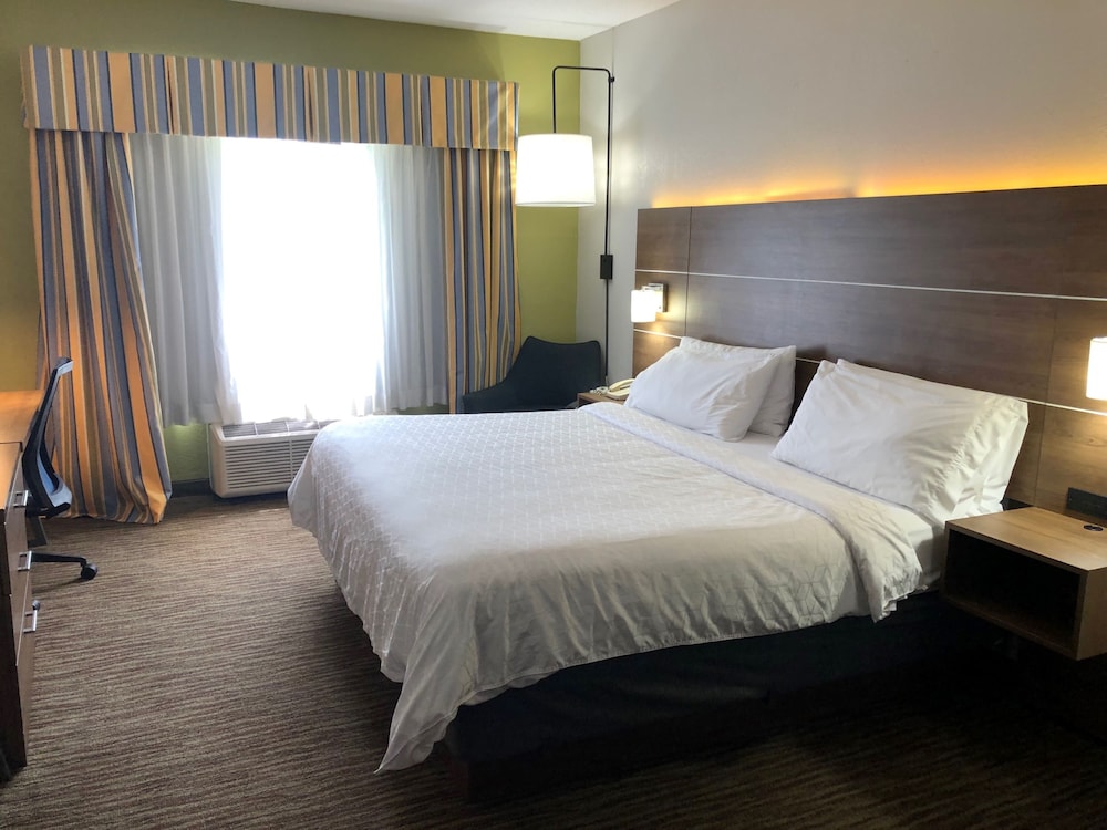 Holiday Inn Express Hotel & Suites Pikeville 17/44