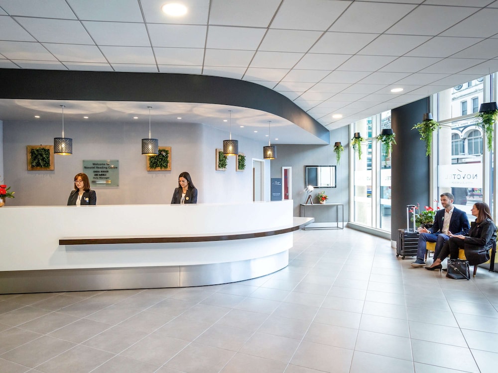 NOVOTEL READING CENTRE 11/80