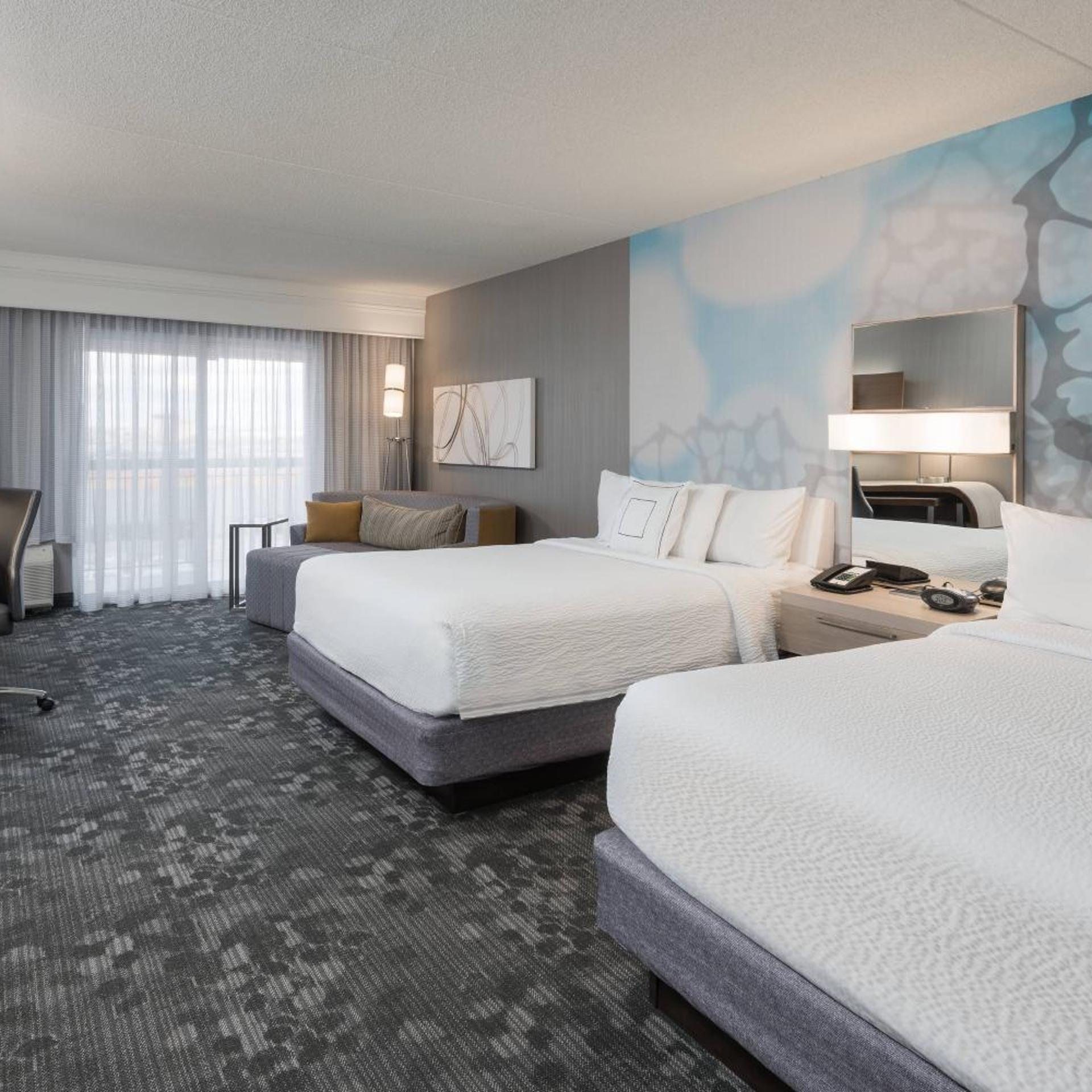 Deluxe, 2 Queen Beds