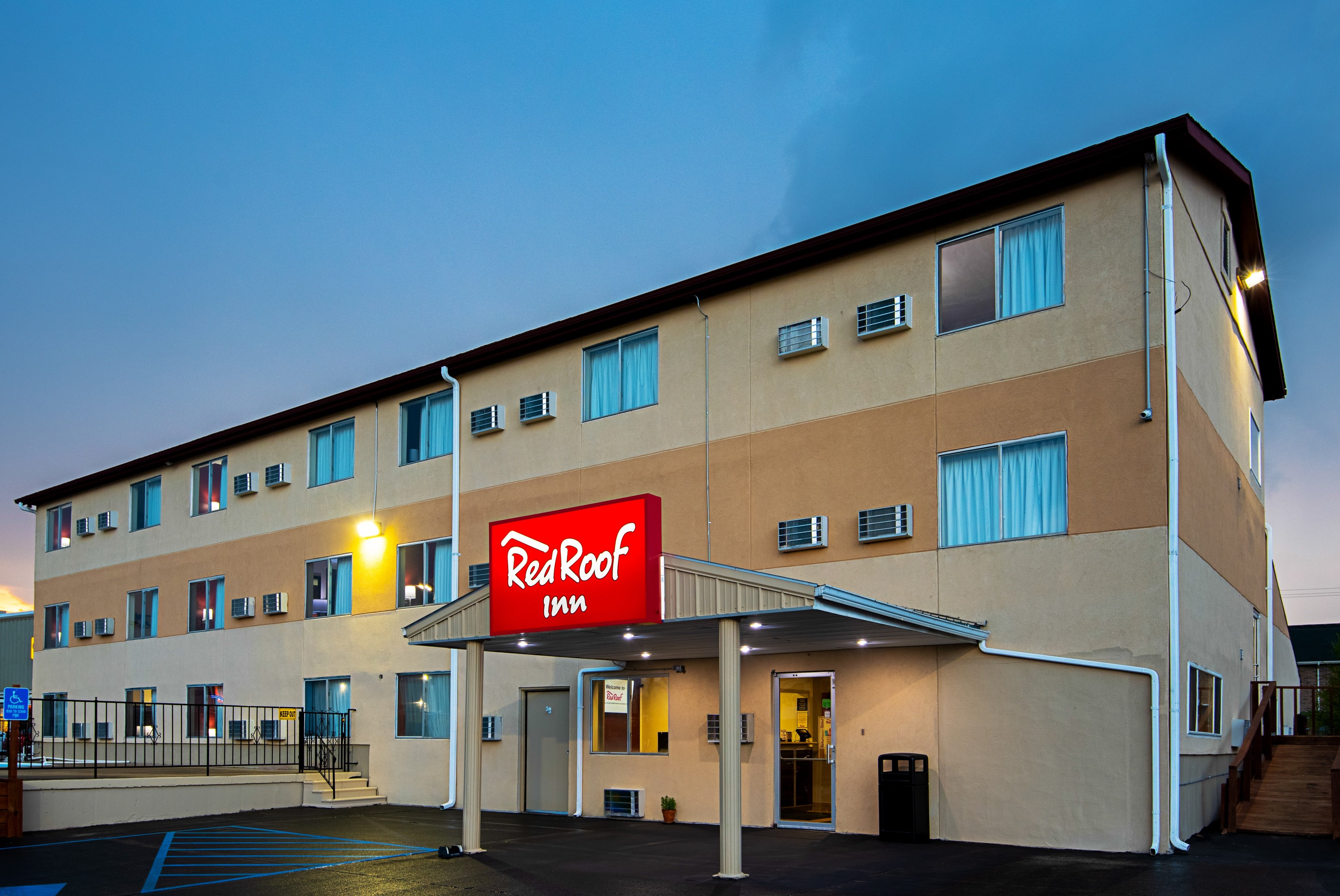 Red Roof Inn Cameron 2/36