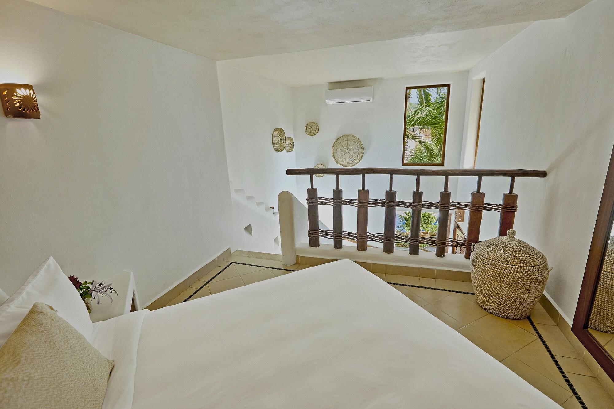 LA VILLA LUZ 28/50