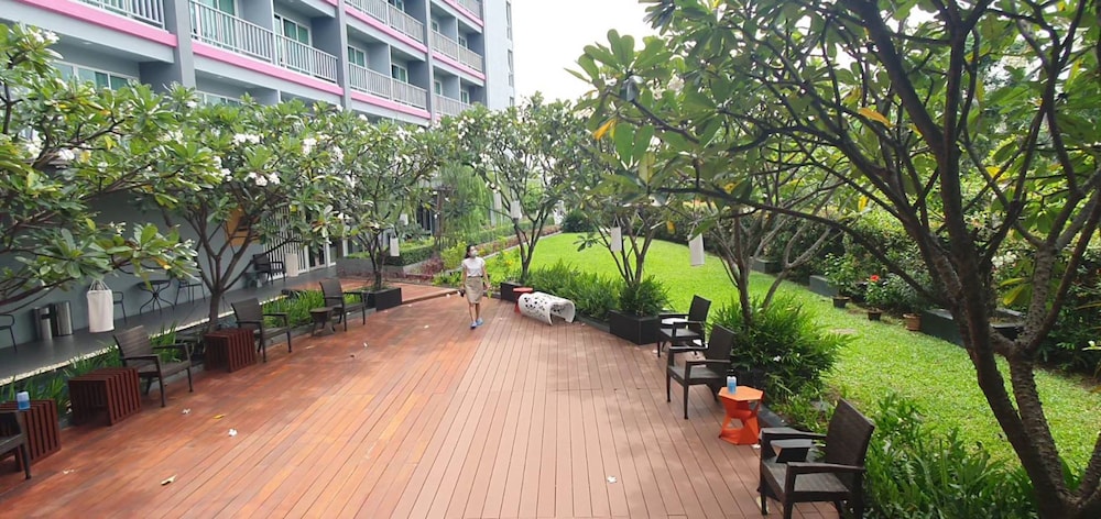 Amaranth Suvarnabhumi Hotel 43/49