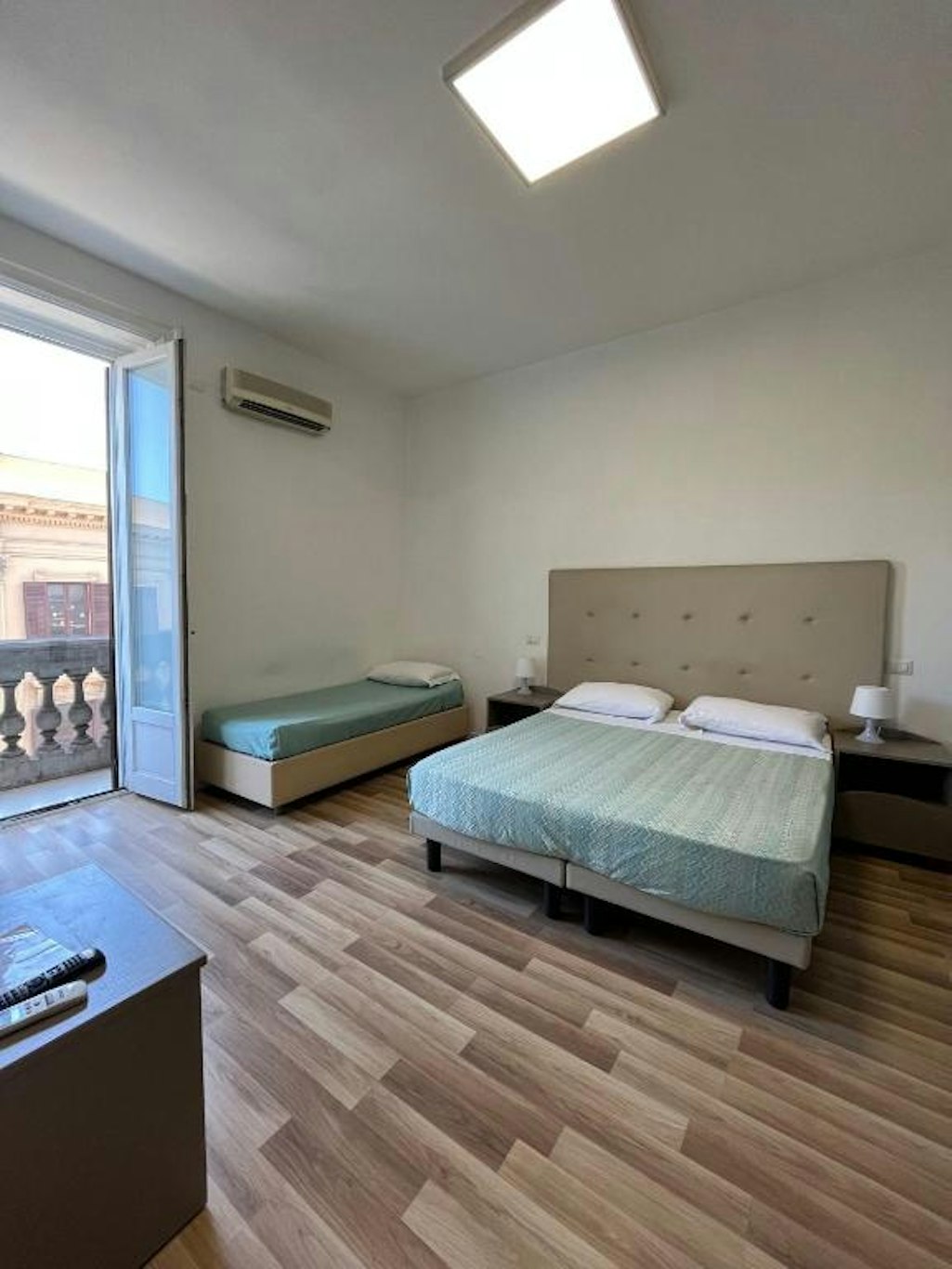 38 Aira Hotel 13/33