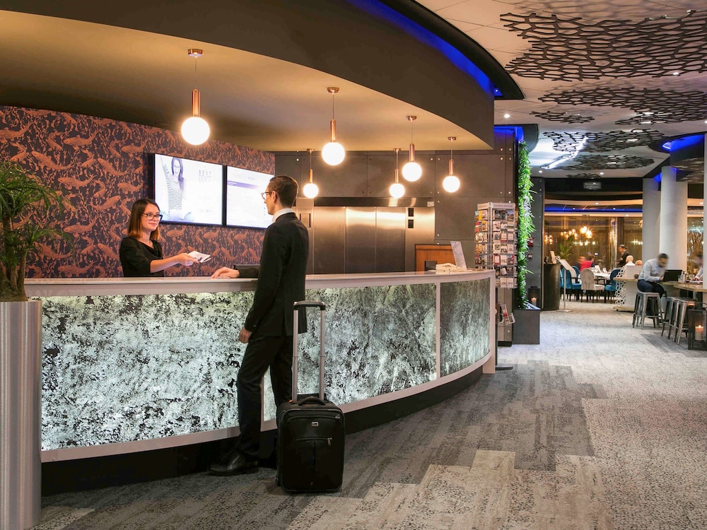 Mercure Bordeaux Aeroport Hotel 8/69