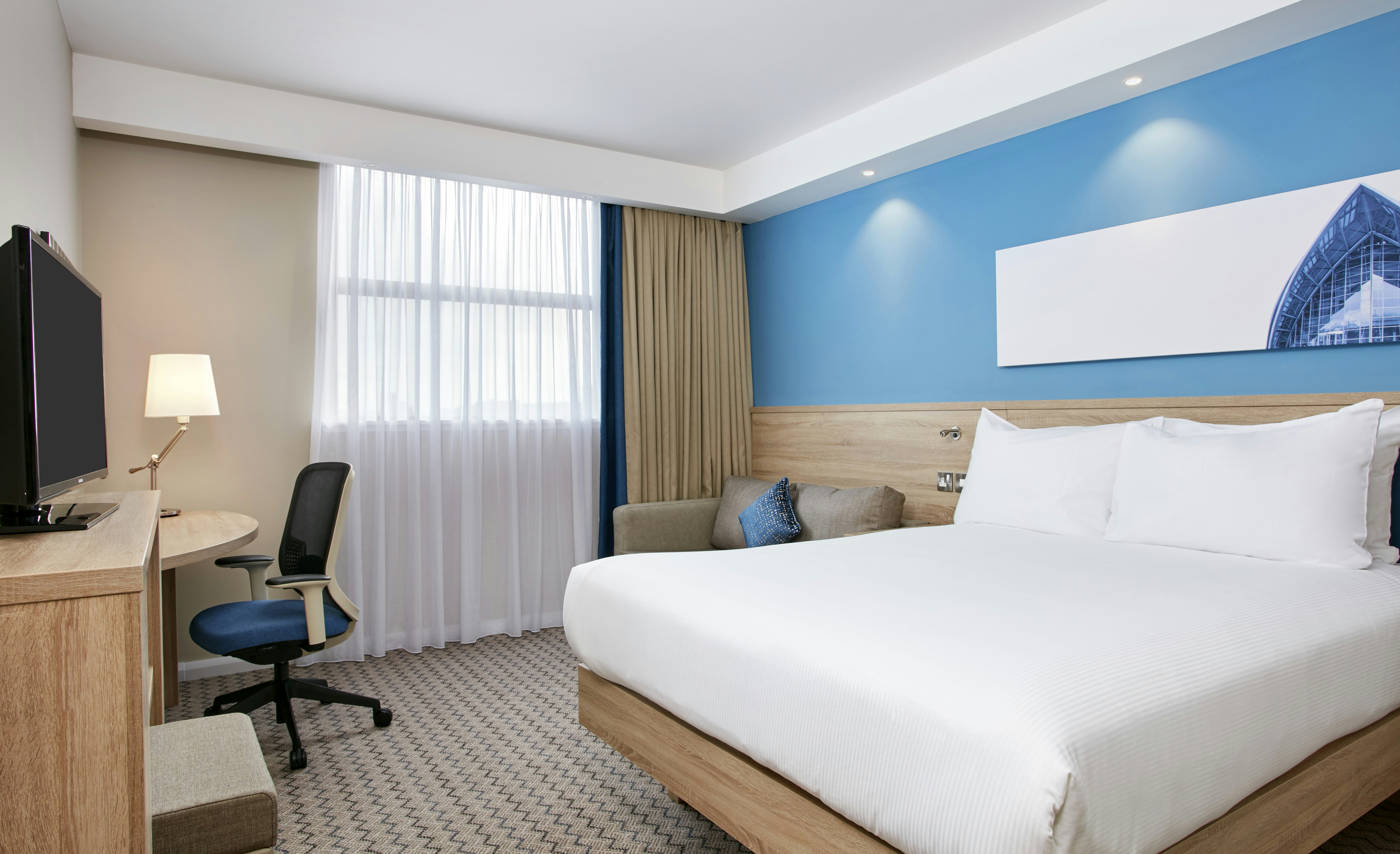 HAMPTON BY HILTON GLASGOW CENTRAL 9/36