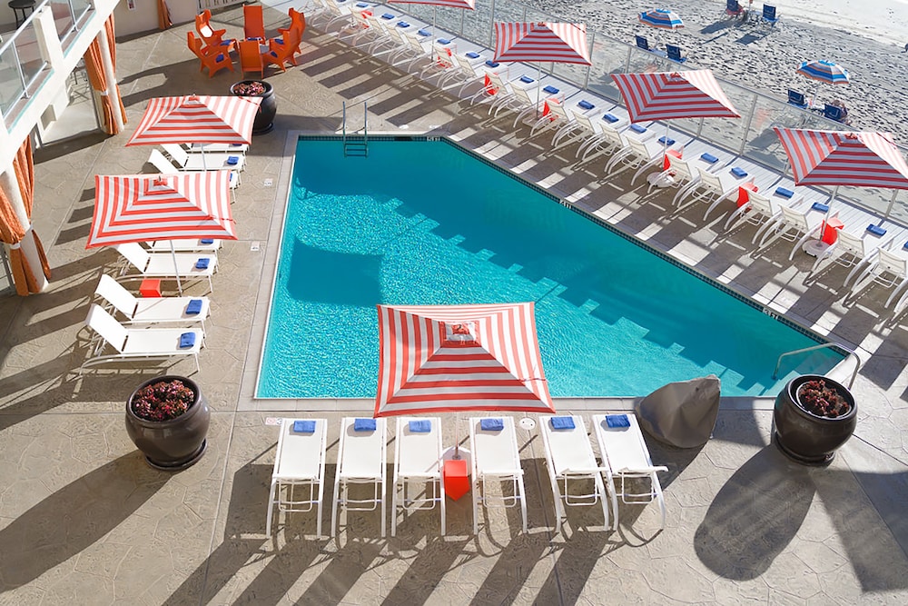 Beach Terrace Inn 9/86