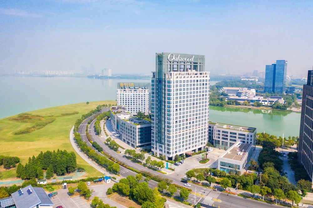 Oakwood Hotel & Residence Suzhou 2/50