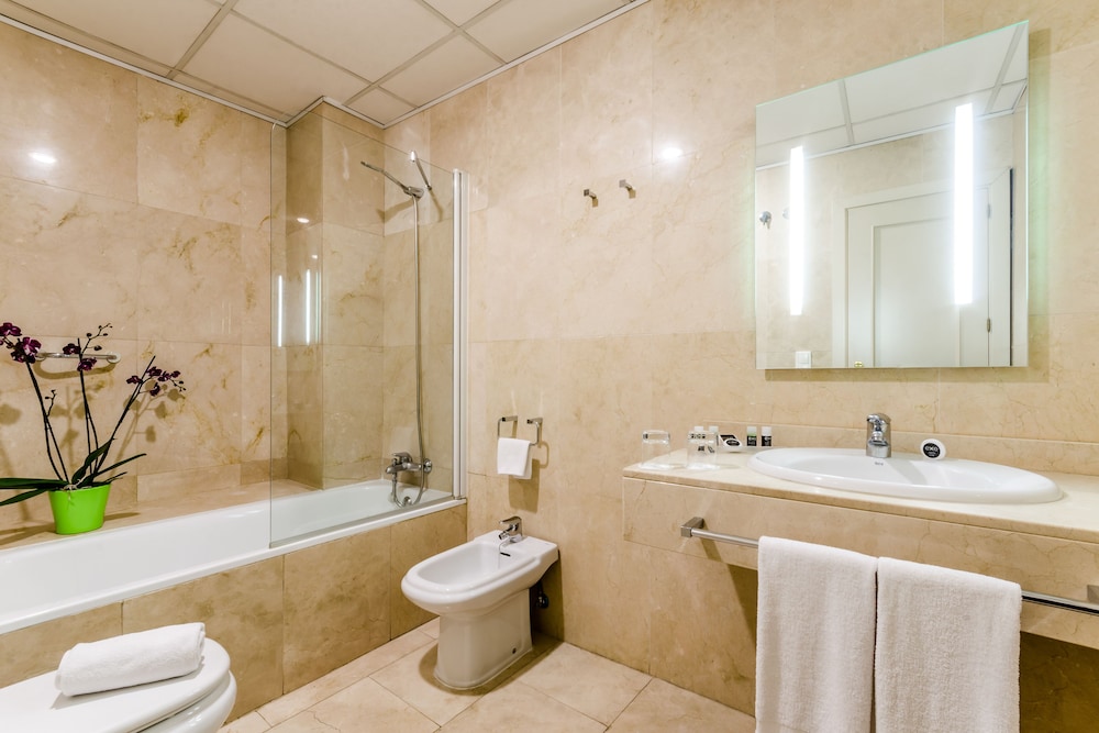 Exe Suites 33 13/55