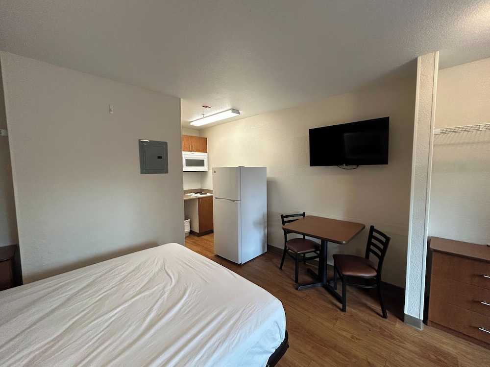 Studio6 Rancho Cordova, CA 13/50