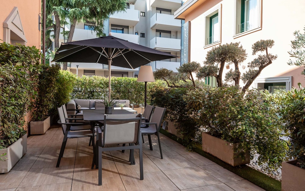 Metropol Ceccarini Suite 59/62