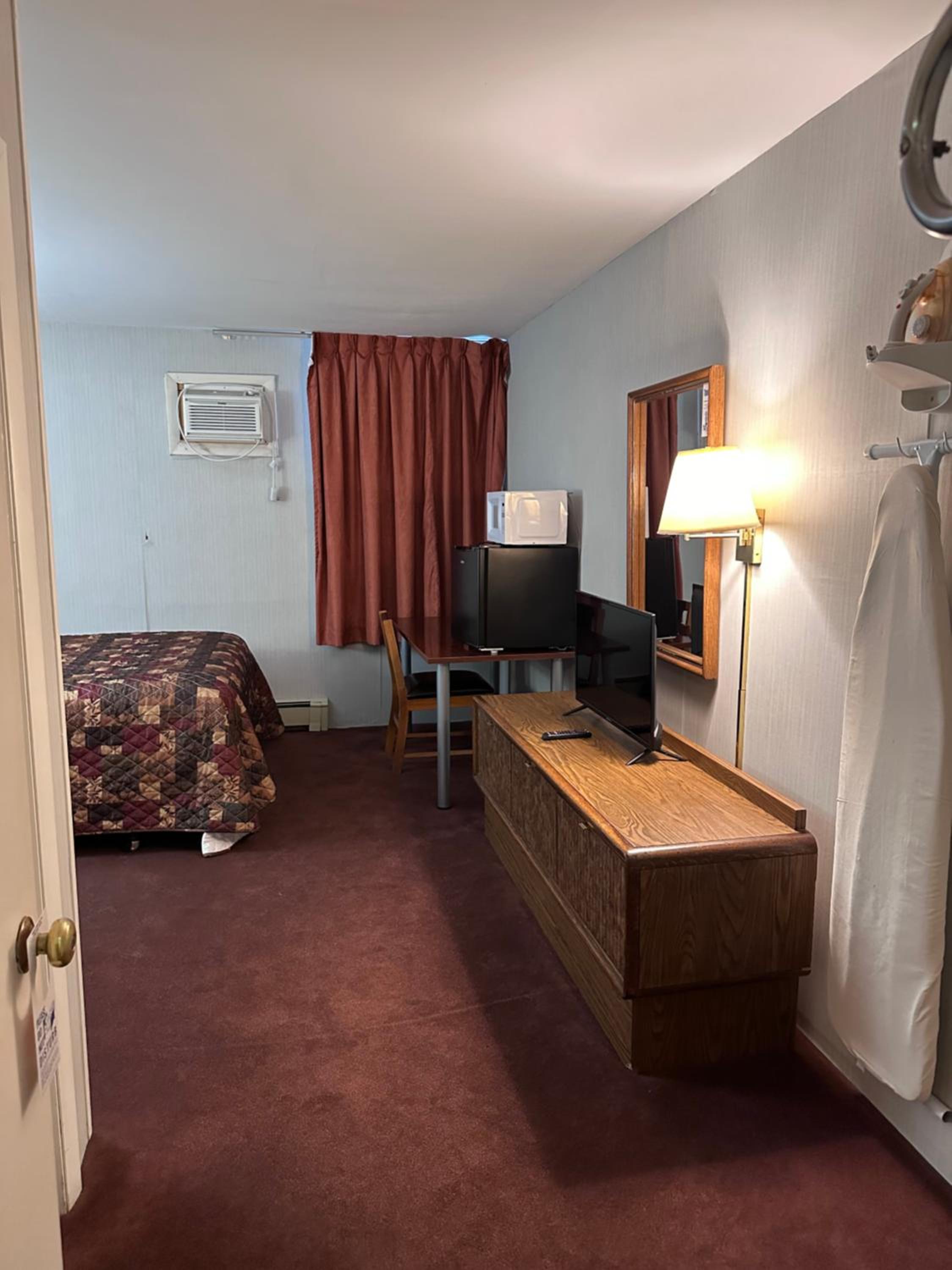 Pamola Motor Lodge 15/27