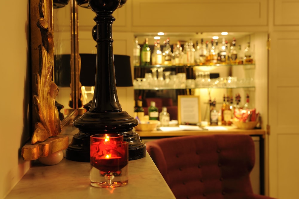 Brooks Hotel Edinburgh 55/62