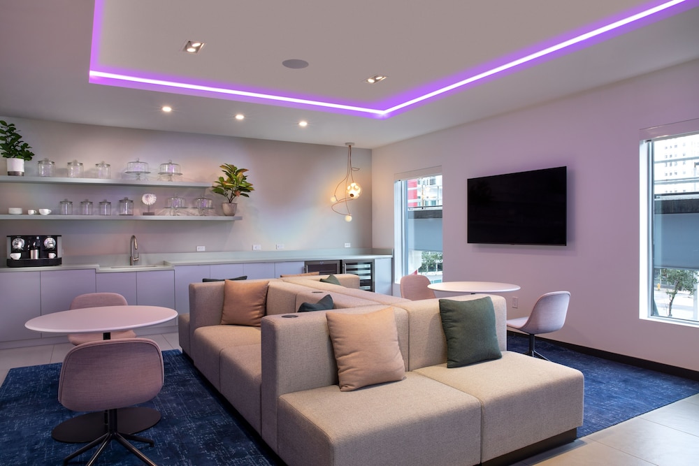 YOTEL Miami, Select by Hilton 27/50