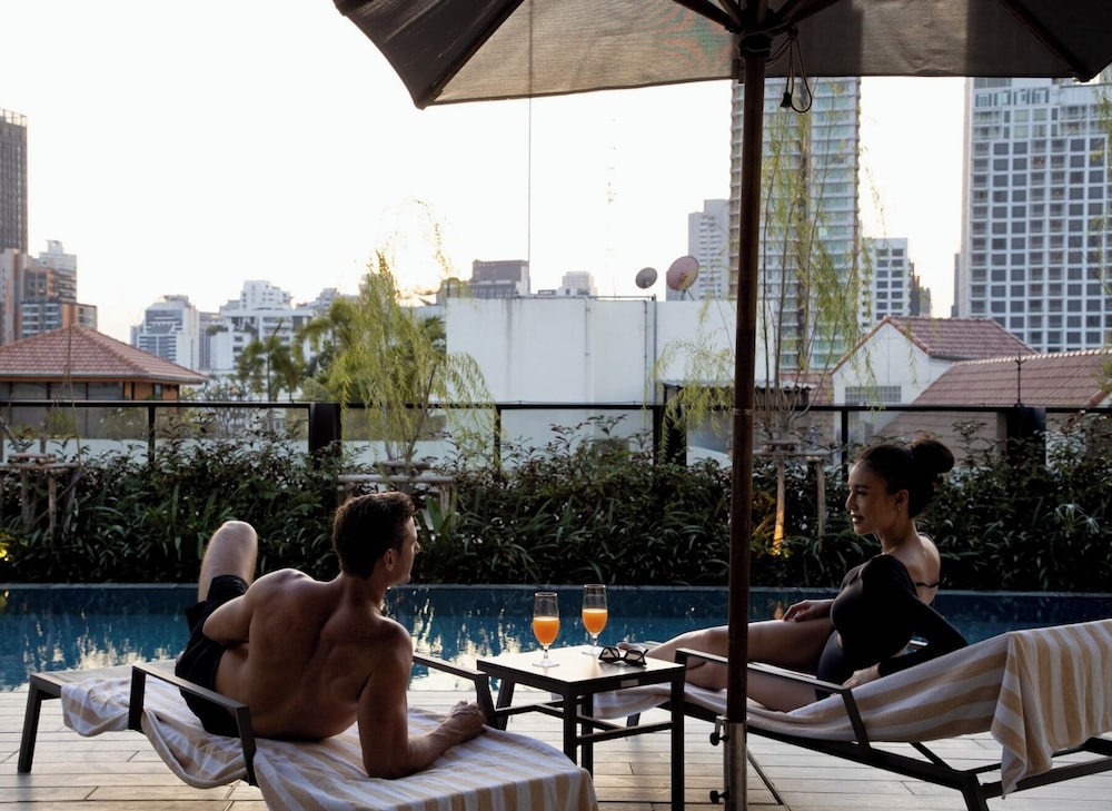 Walton Suites Sukhumvit 20/49