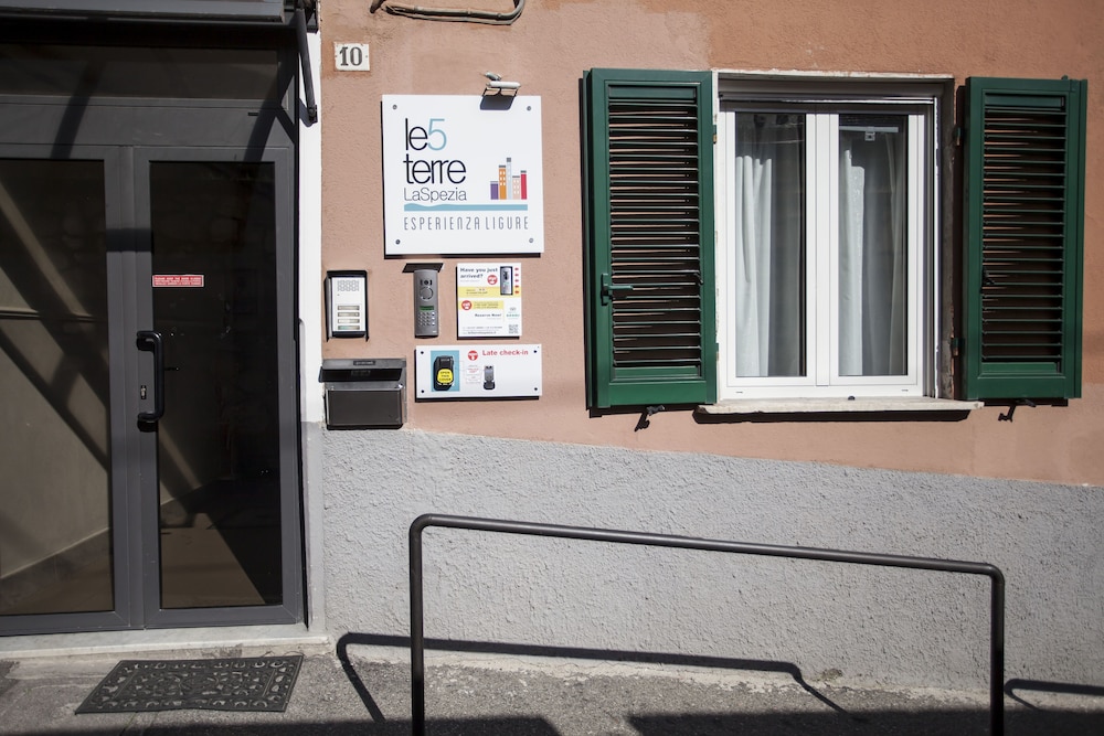 Le 5 Terre La Spezia 43/50