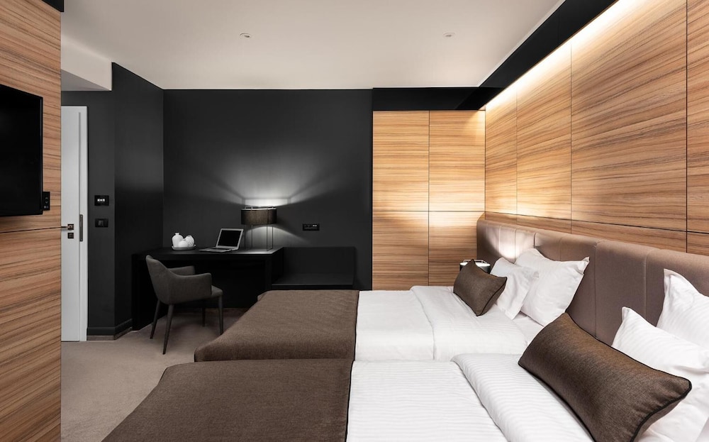 Del Corso Hotel 28/71