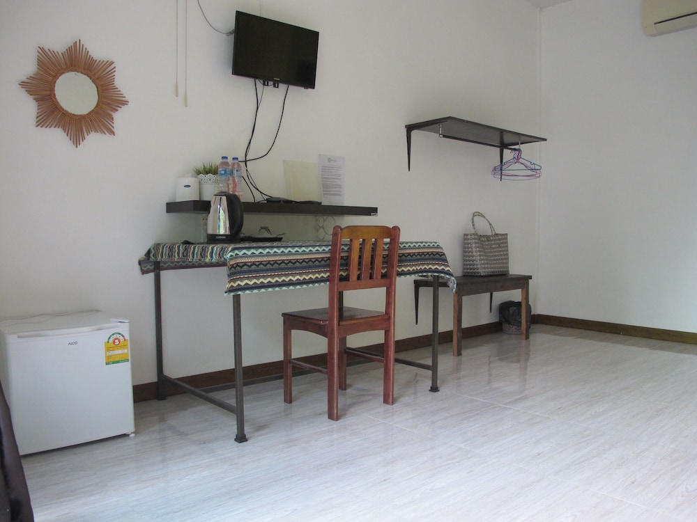 Oasis Lipe Resort 48/66