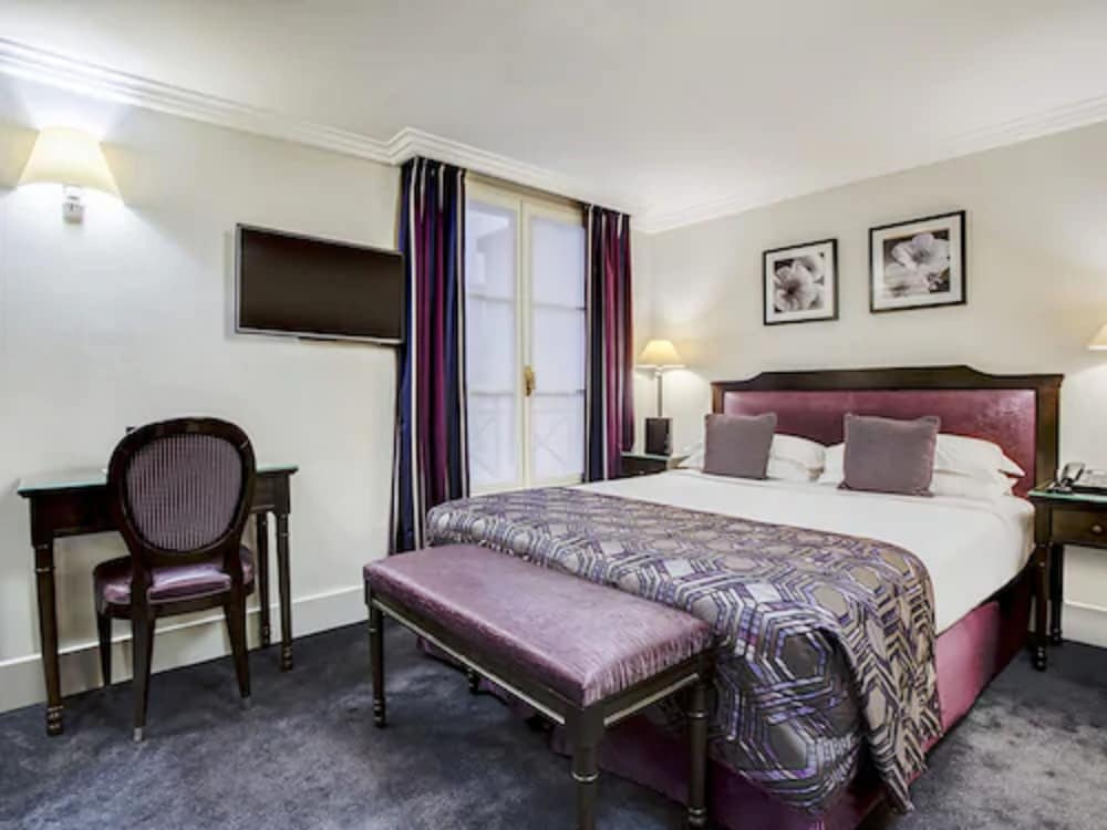 Hotel Royal Saint Honore 17/60