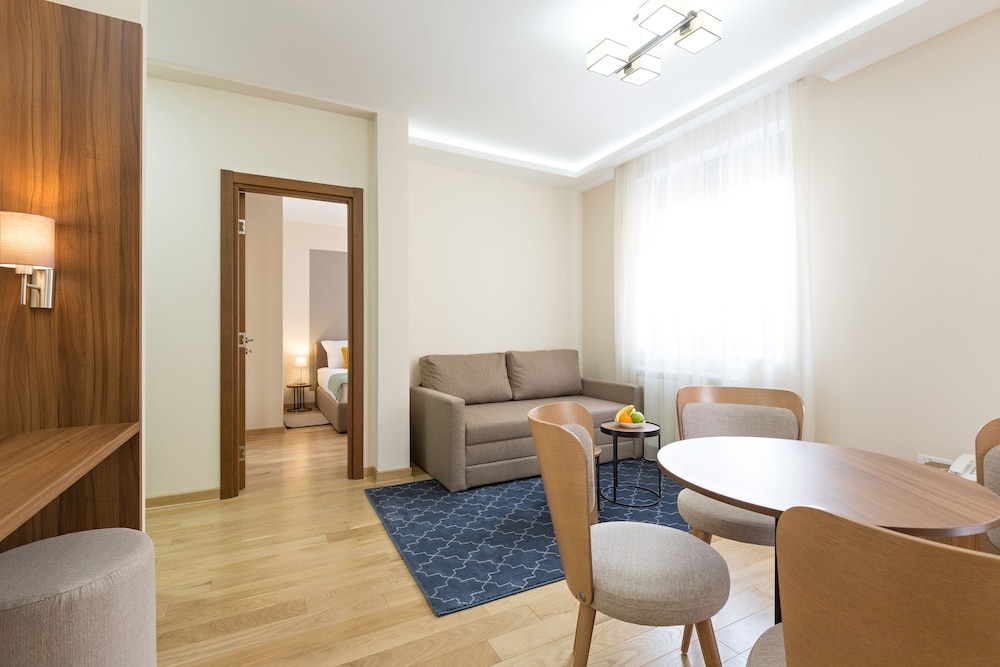 Prime Hotel 28/40