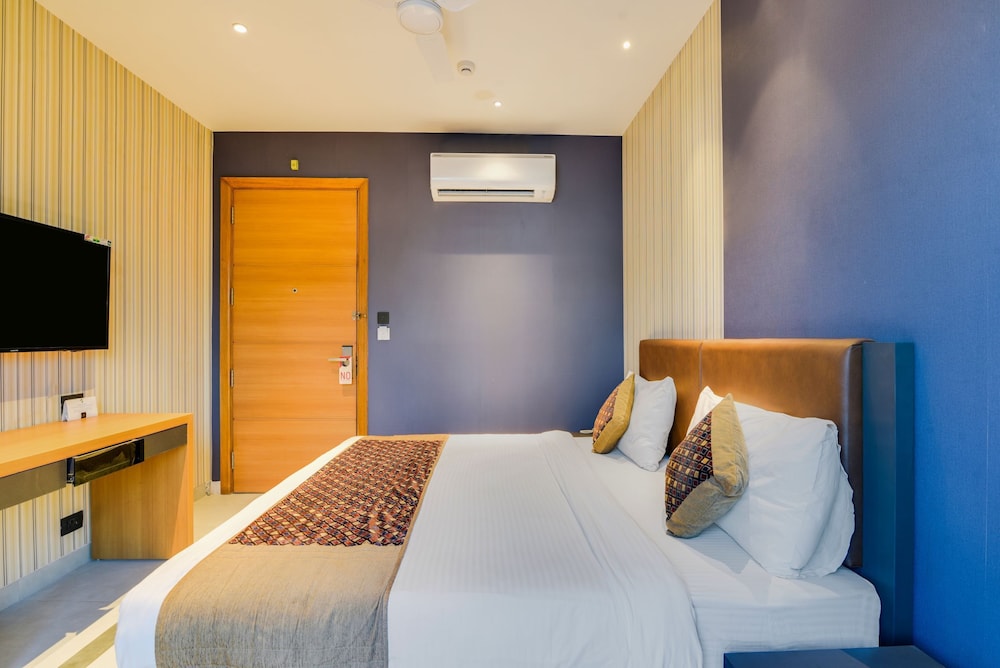Hotel Blue Stone - Nehru Place 15/49