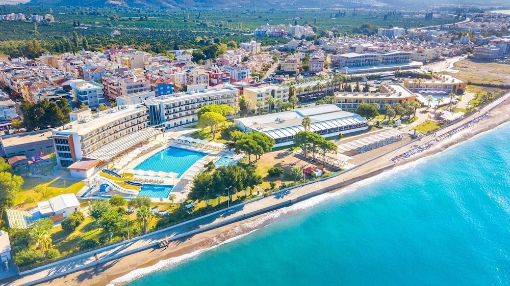 Grand Sahin s Gumuldur Resort 77/82