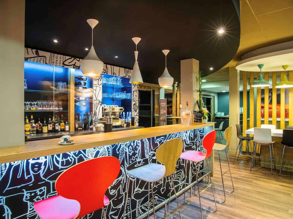 Ibis Tarbes Odos 9/64