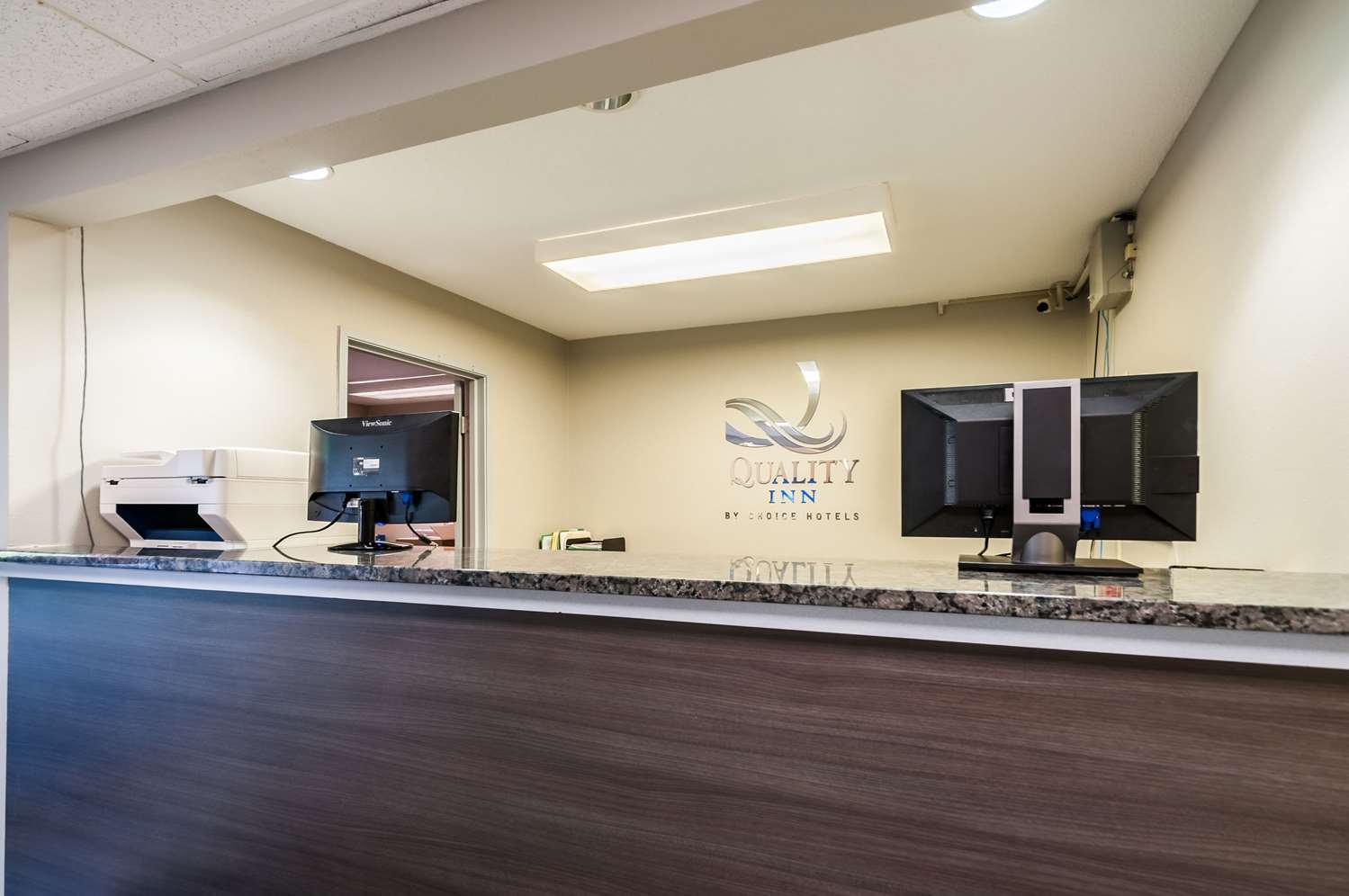 Quality Inn Solomons - Beacon Marina 8/25