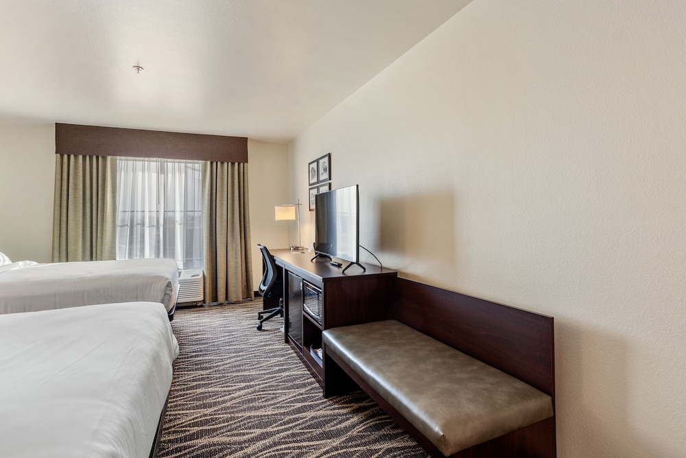 Cobblestone Hotel & Suites-Little Chute 15/48