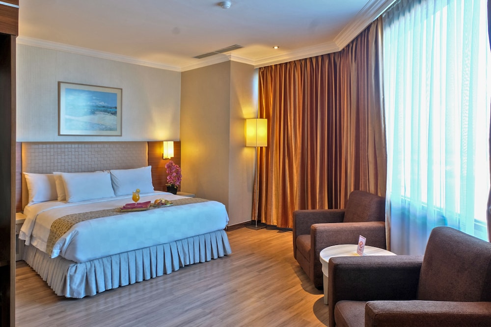 Almadera Hotel D H Quality Plaza Hotel Makassar 17/52