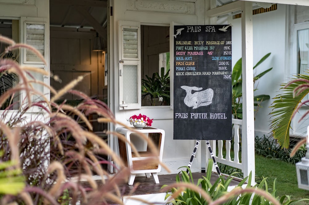 Paus Putih Hotel Lembongan 5/42