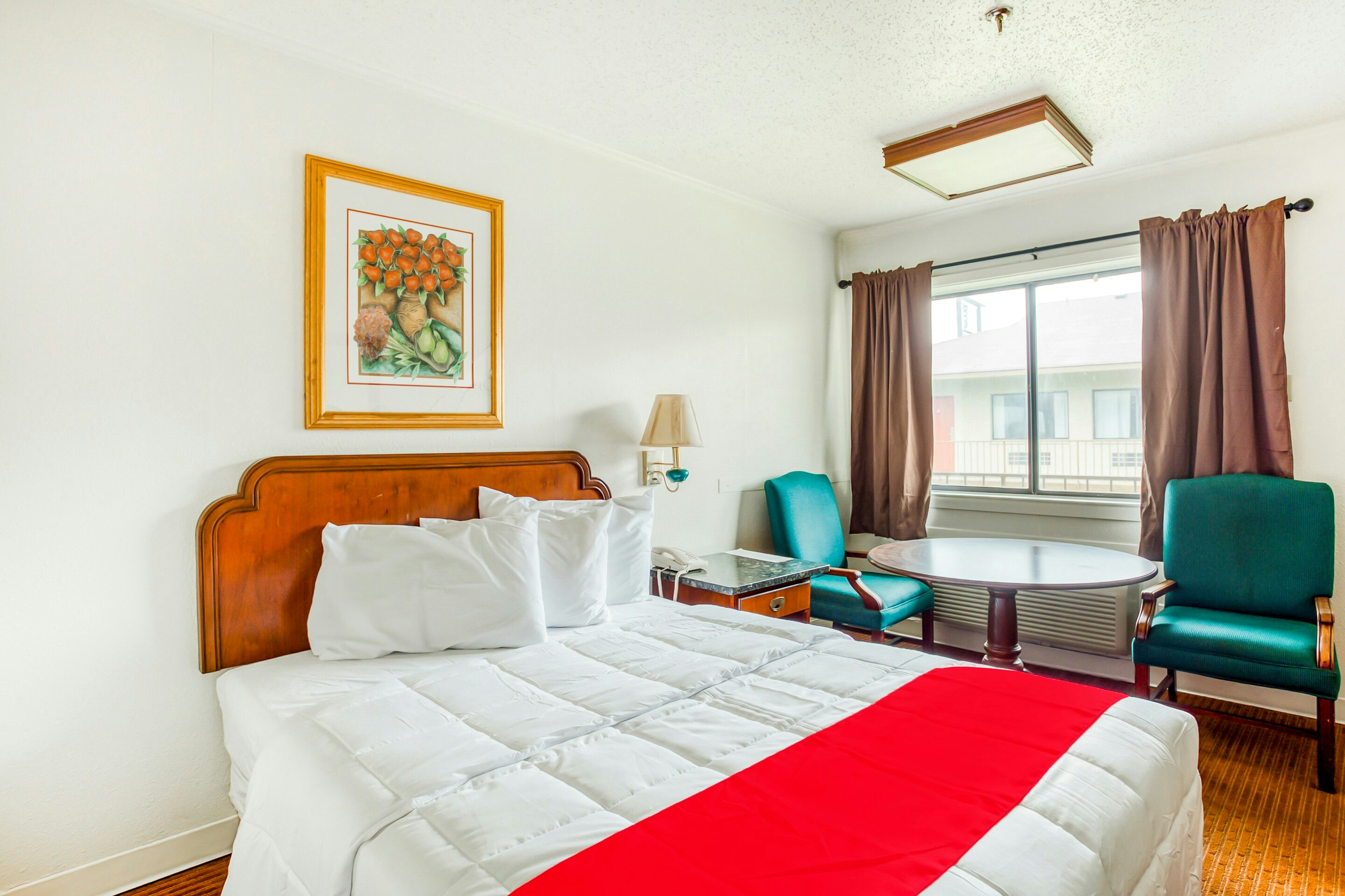 Room, Queen Bed
