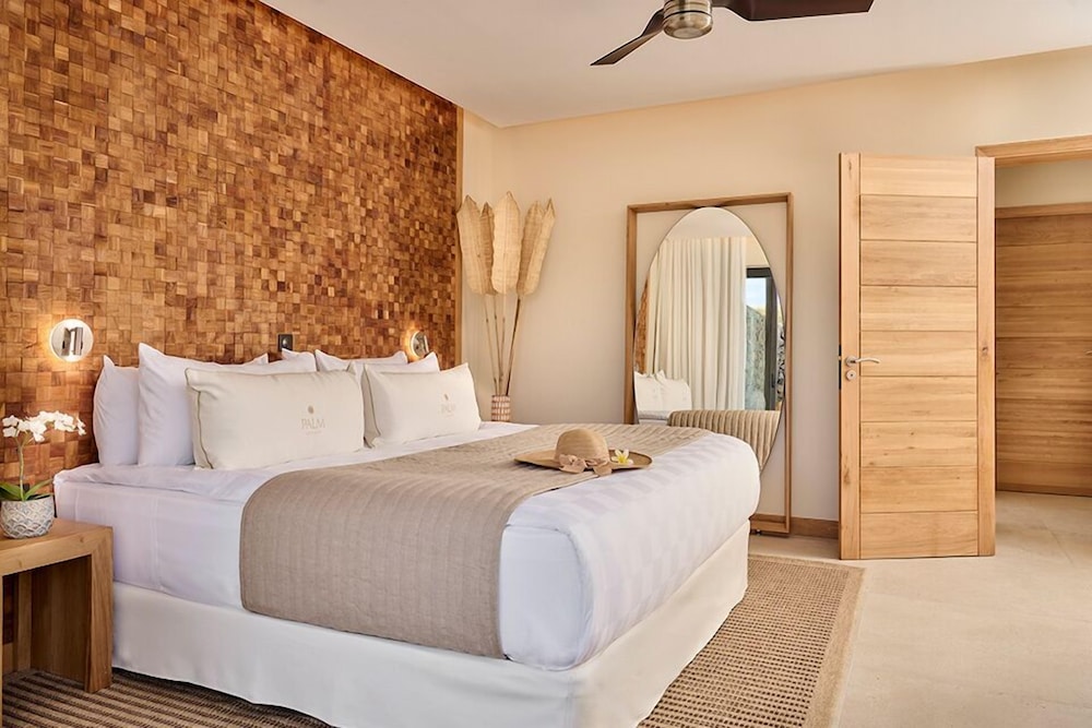 Palm Hotel And Spa 26/75
