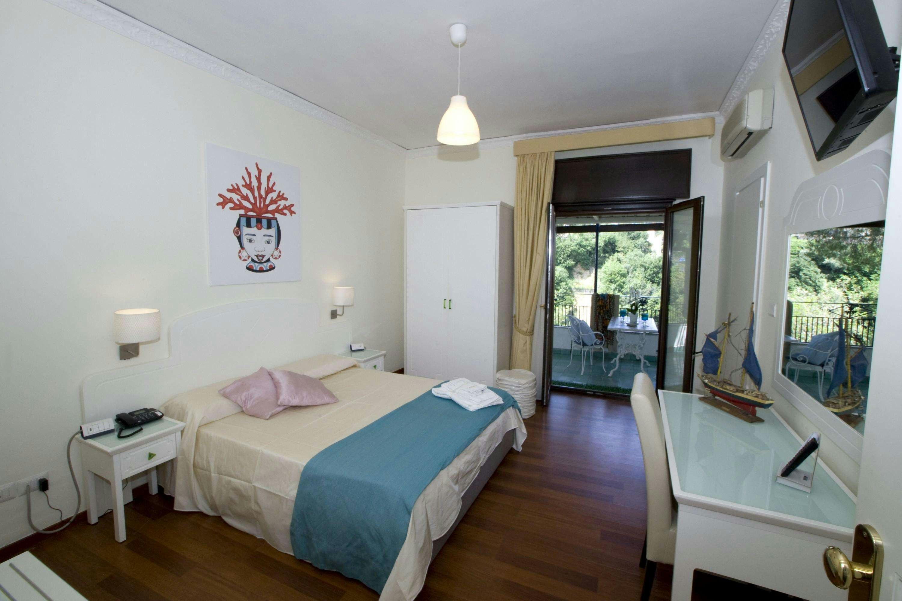 Hotel Oriente 5/48