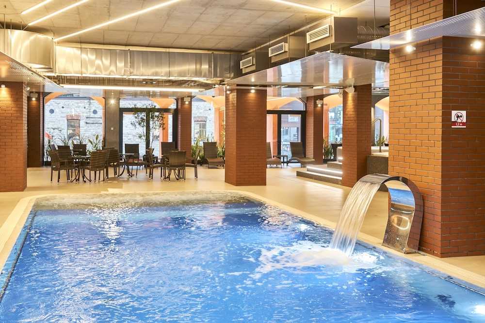 Metropol Spa Hotel 36/63