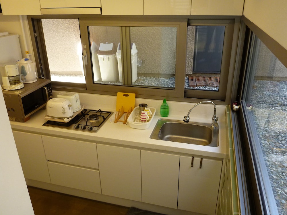 Inside Busan Hostel 43/50