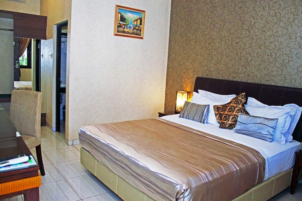 C3 Hotel Ungaran 7/33