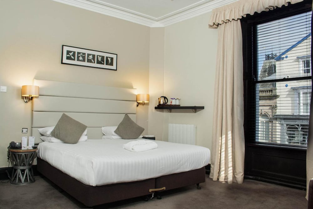 The Studley Hotel 12/50