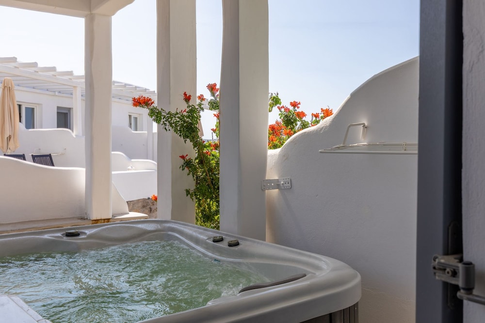 Villa Konstantin Rooms & Suites 26/48
