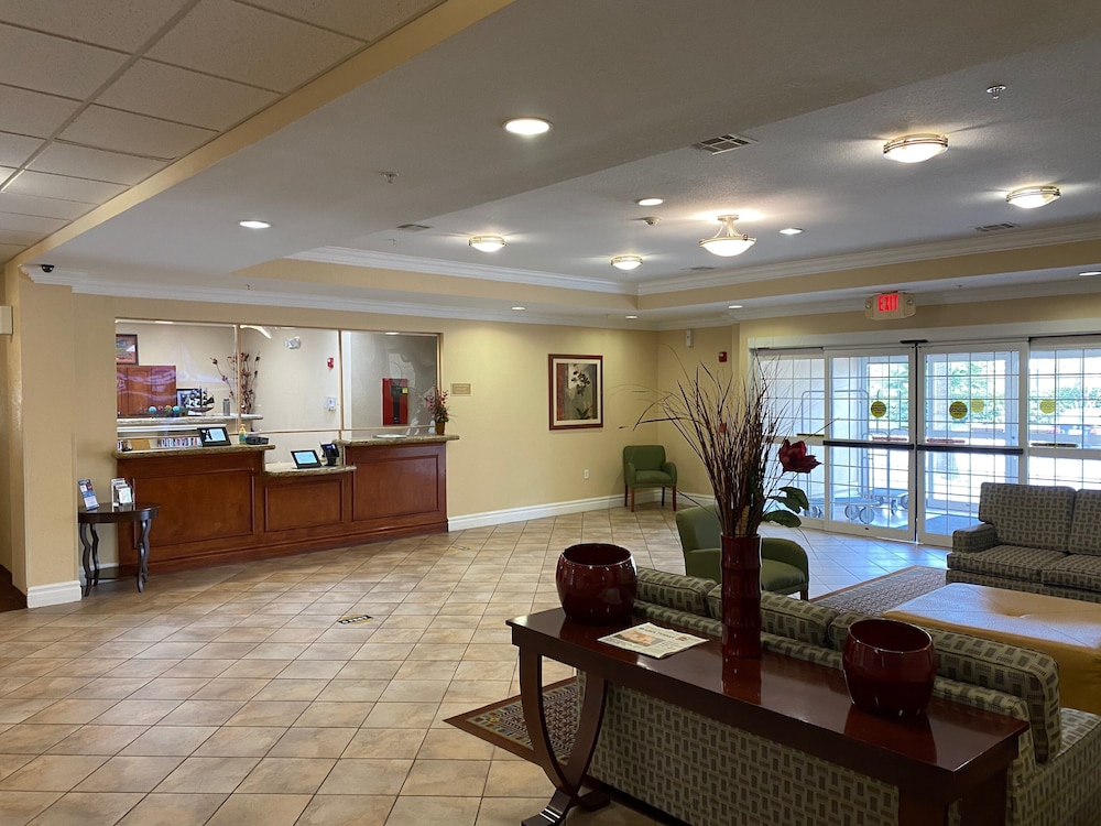 Candlewood Suites Houston Kingwood 4/59