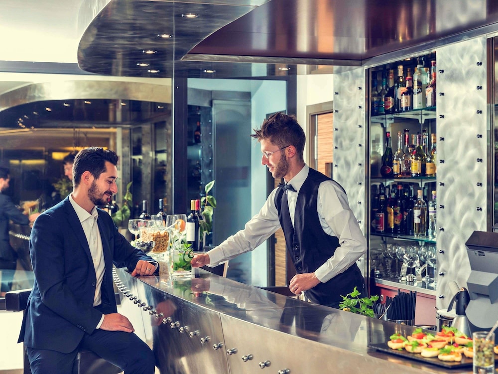 Mercure Villa Romanazzi Carducci 10/76