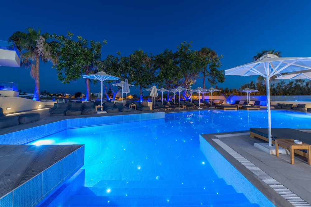 Imperial Palace - Adults Only 43/47