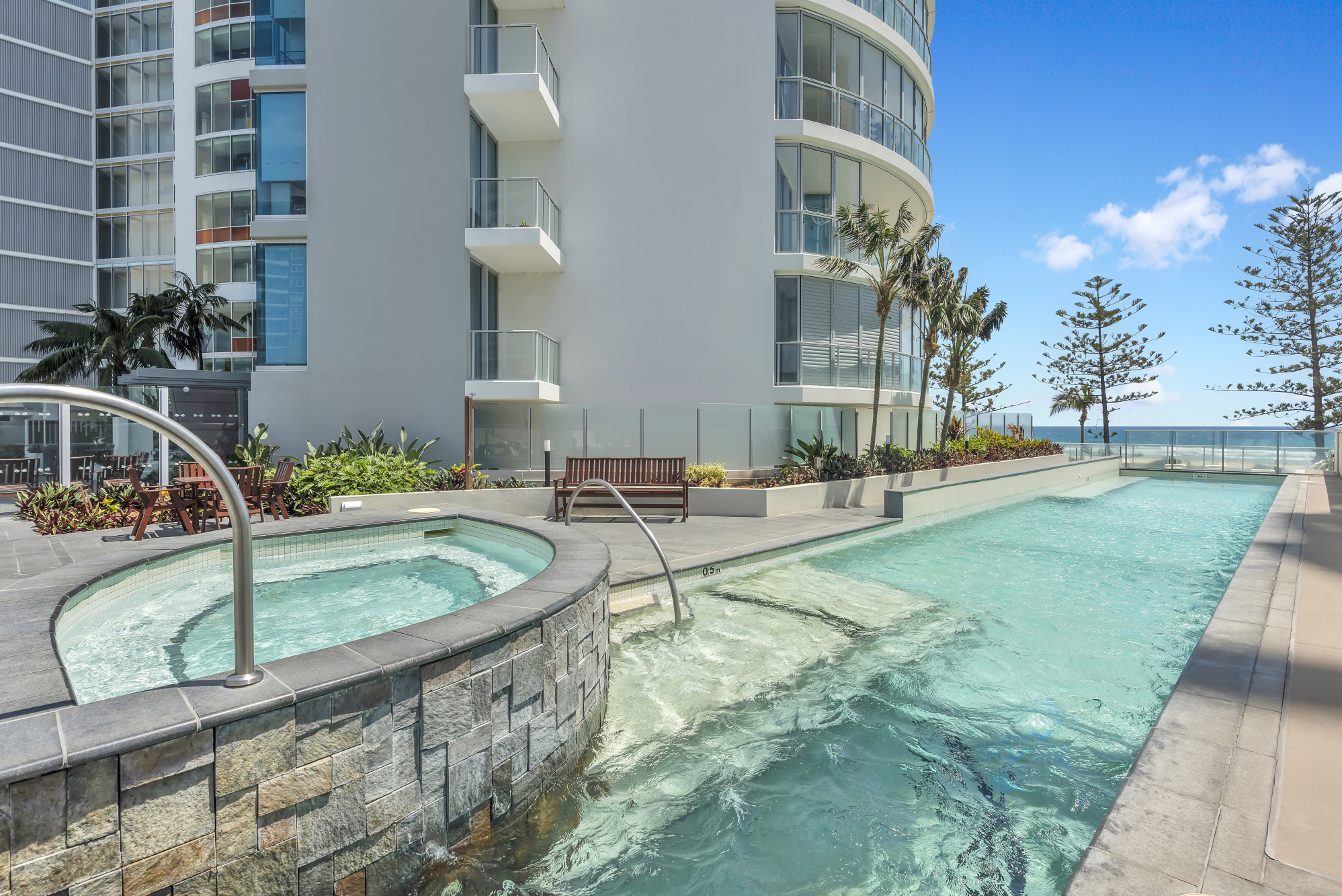 Reflections Coolangatta Beach 15/20