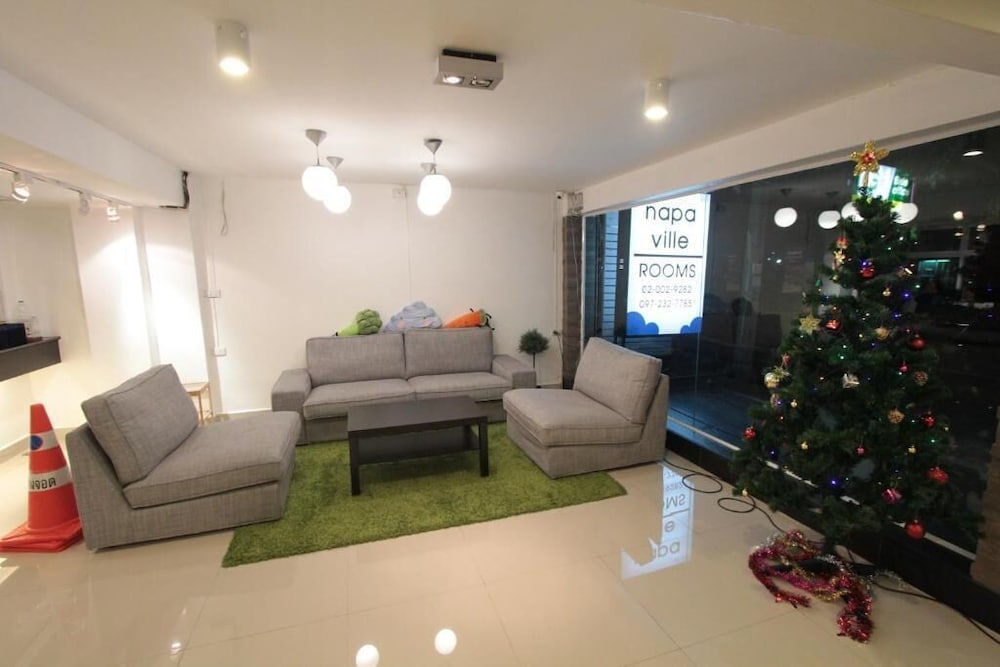 Napaville Huai Khwang 29/40